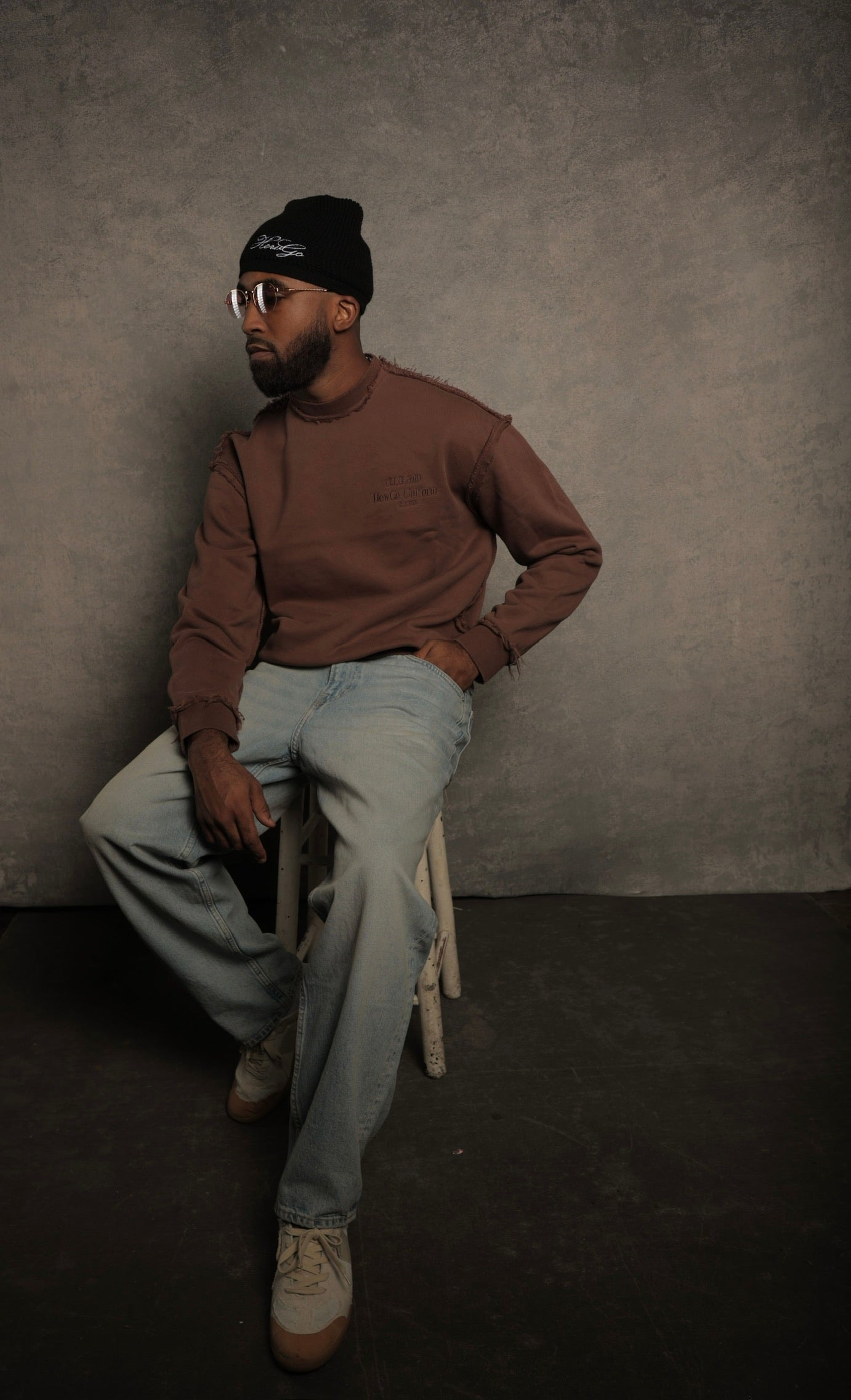 UNIFORM SWEATER